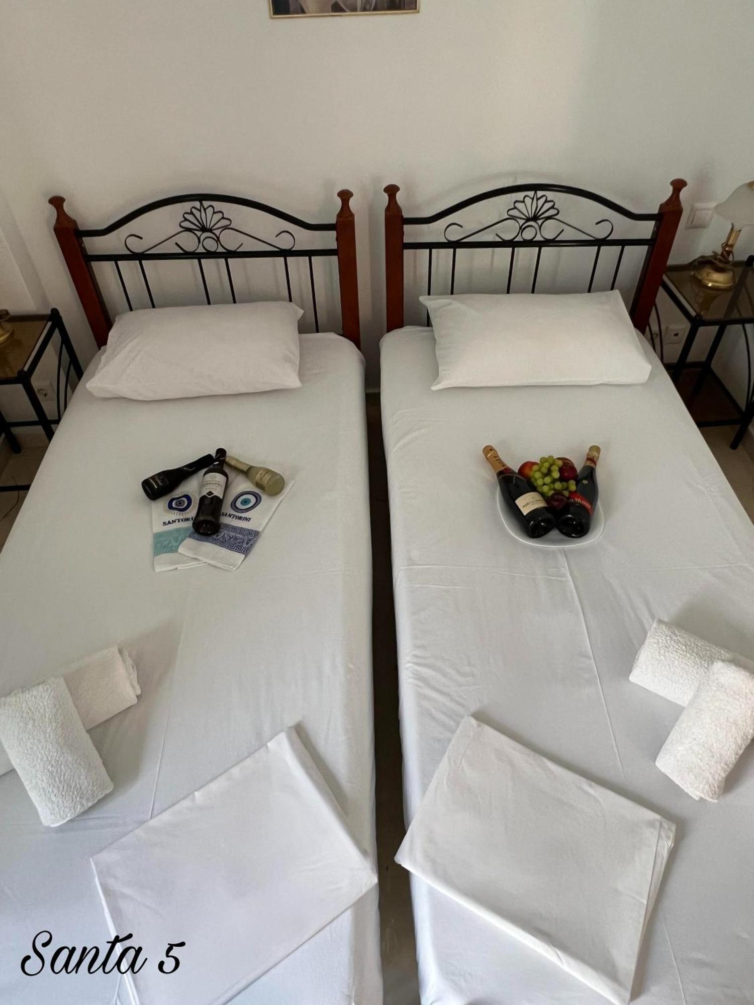 Santa Magia Hotel Kamári Kamer foto