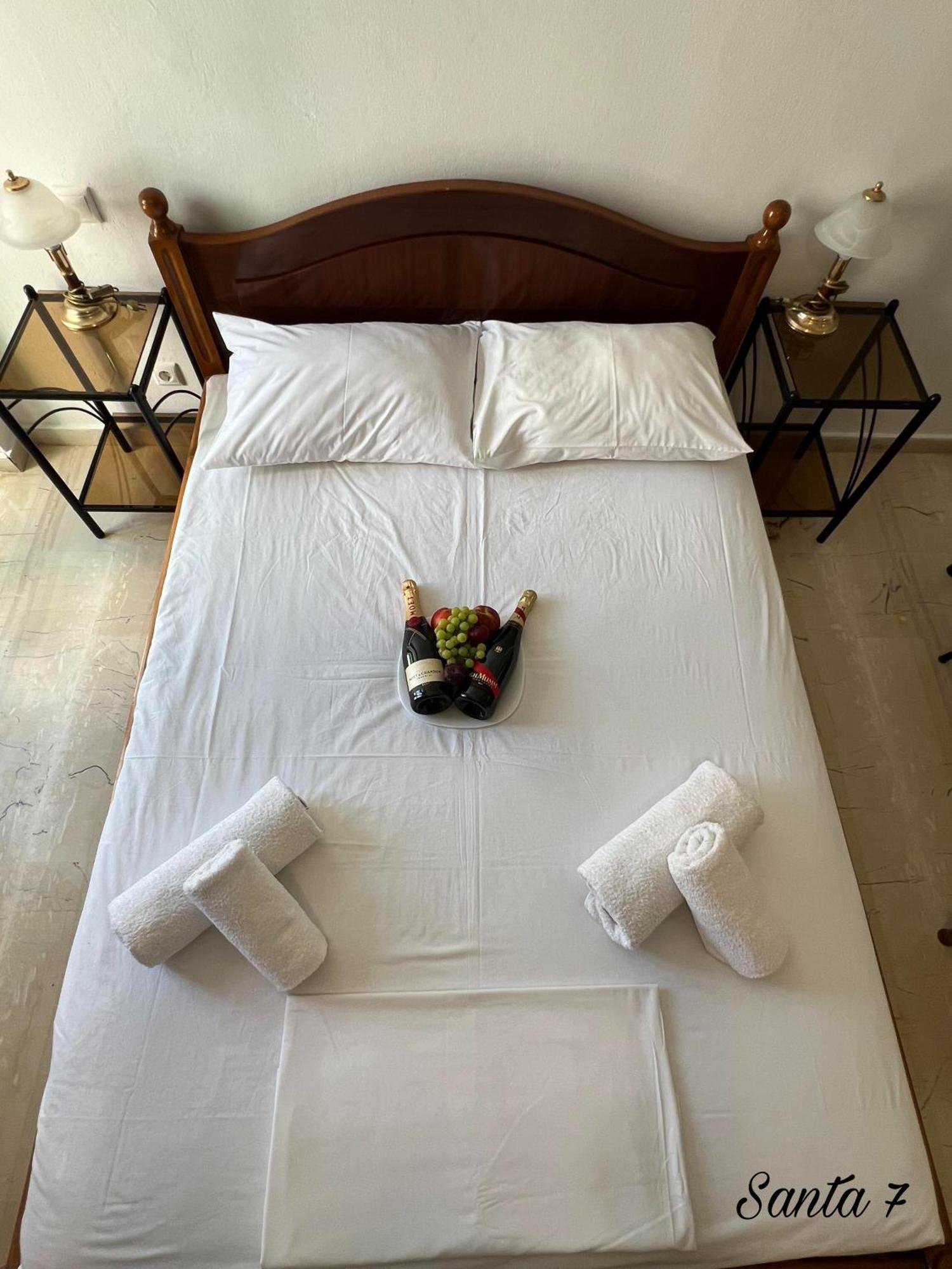 Santa Magia Hotel Kamári Buitenkant foto