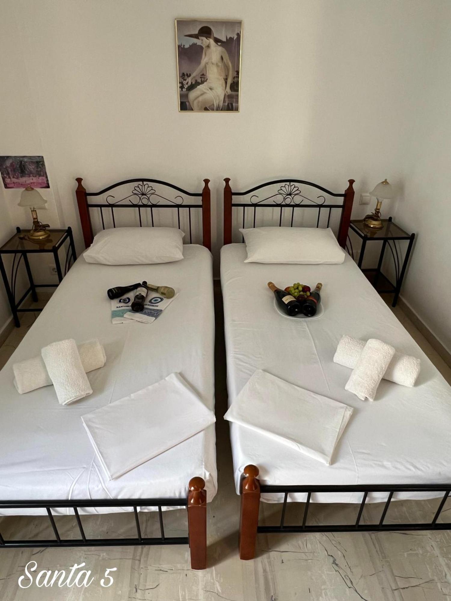 Santa Magia Hotel Kamári Kamer foto