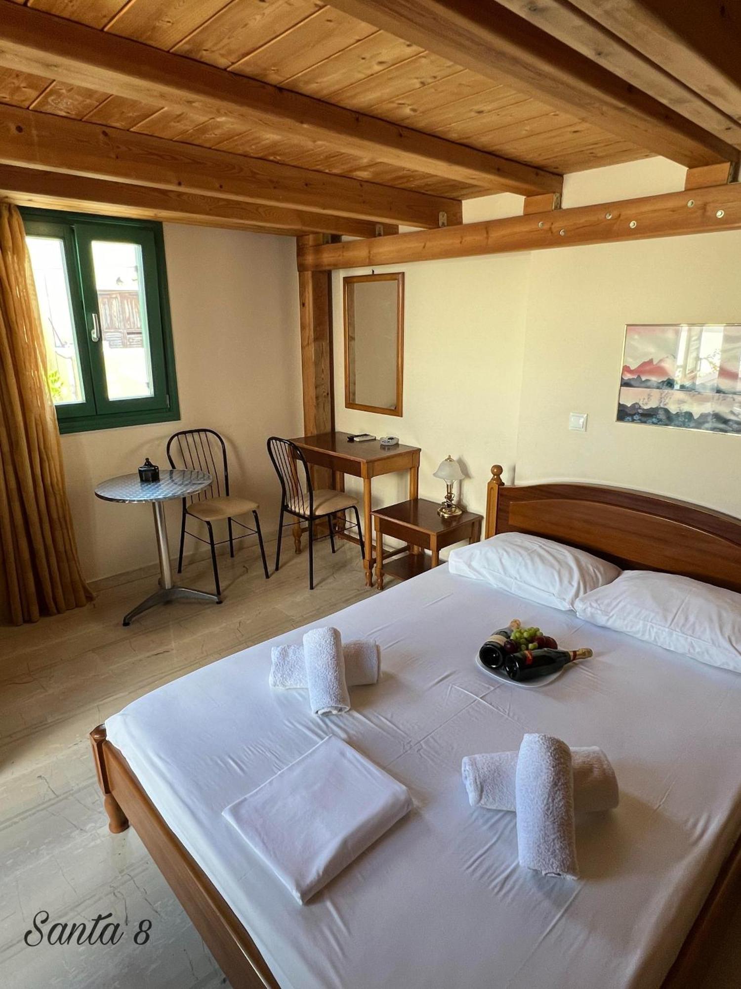 Santa Magia Hotel Kamári Buitenkant foto
