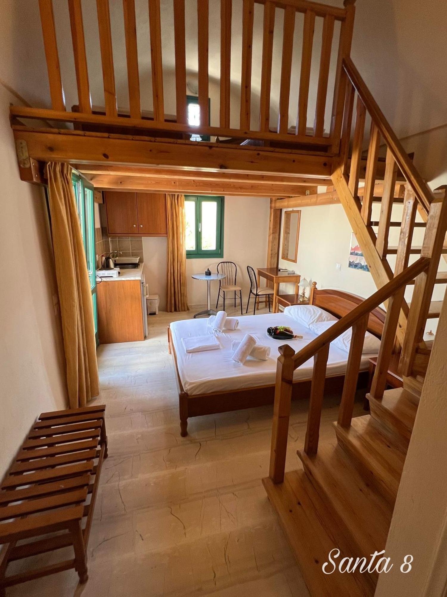 Santa Magia Hotel Kamári Buitenkant foto